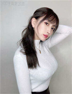 阿公抱着我边摸边吃奶视频