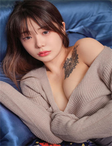 迈开腿让学长尝尝你的草莓的游戏-女人阴沟BB写真图