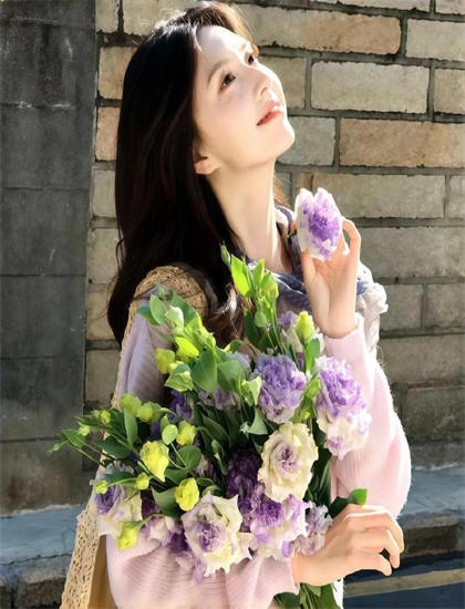 表演艺术解析：《星碎》的绿幕的拍摄技巧与后期合成 揭示人性的复杂与美好